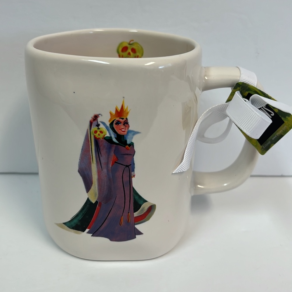 New! Rae Dunn Evil Queen Villains Mug Disney Snow White Halloween Spook… - Picture 2 of 7